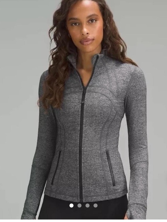 lululemon athletica Jackets & Blazers - lululemon athletica Heather Gray Full-Zip Sculpting Jacket
